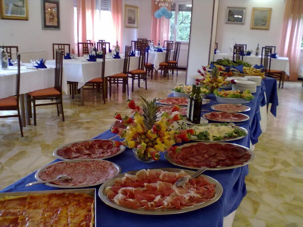 Hotel Arco Del Sole Lavagna Kültér fotó