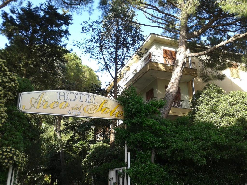 Hotel Arco Del Sole Lavagna Kültér fotó